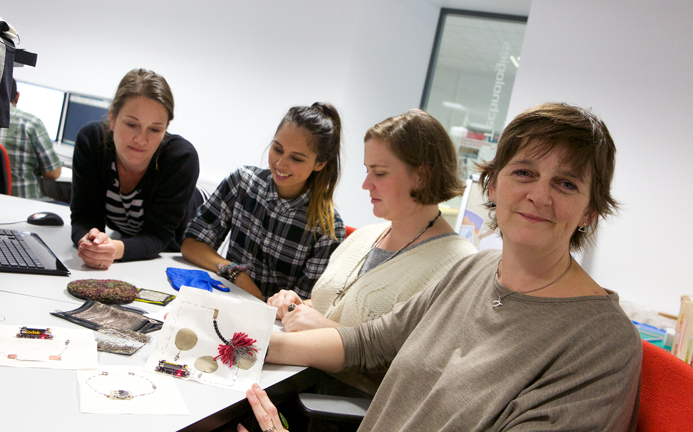 Dr Kettley and her research team at NTU